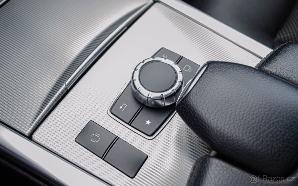 2015 Mercedes-Benz OSTATNÍ - 16