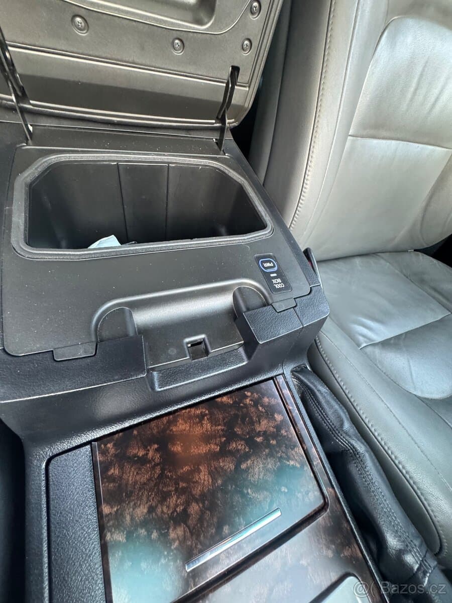2009 Toyota LAND CRUISER - 16