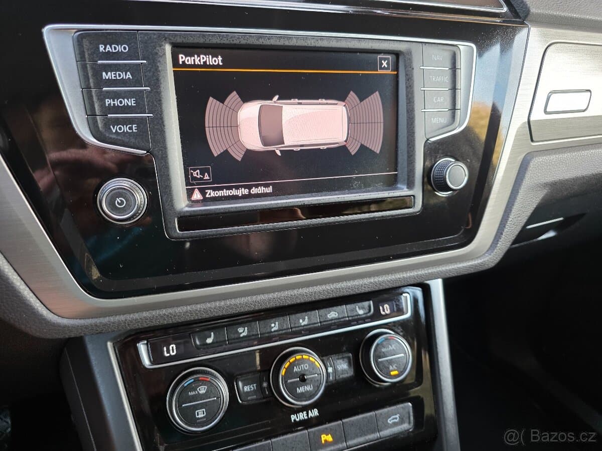 2016 Volkswagen TOURAN - 16