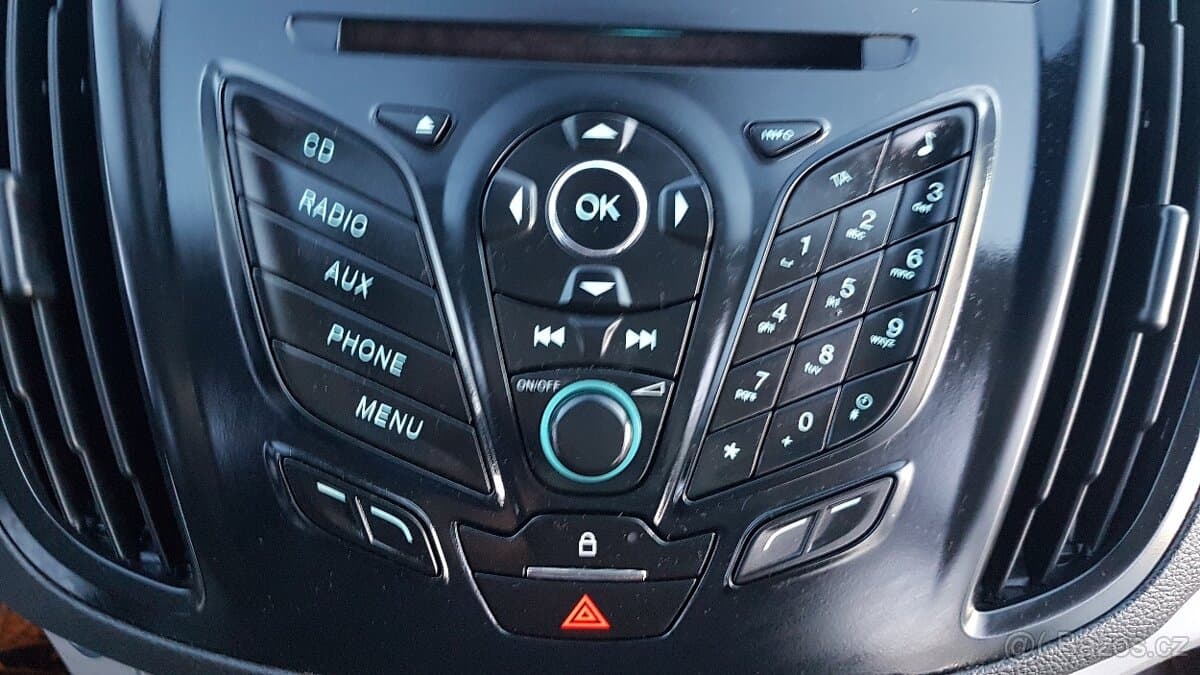 2016 Ford KUGA - 16