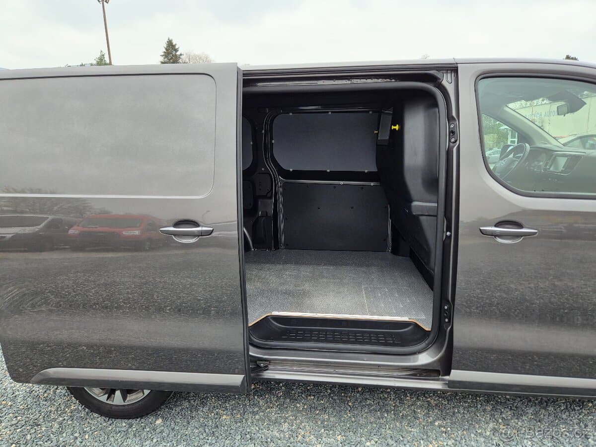 2021 Opel VIVARO - 16