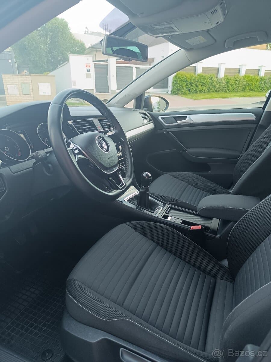 2014 Volkswagen GOLF - 16