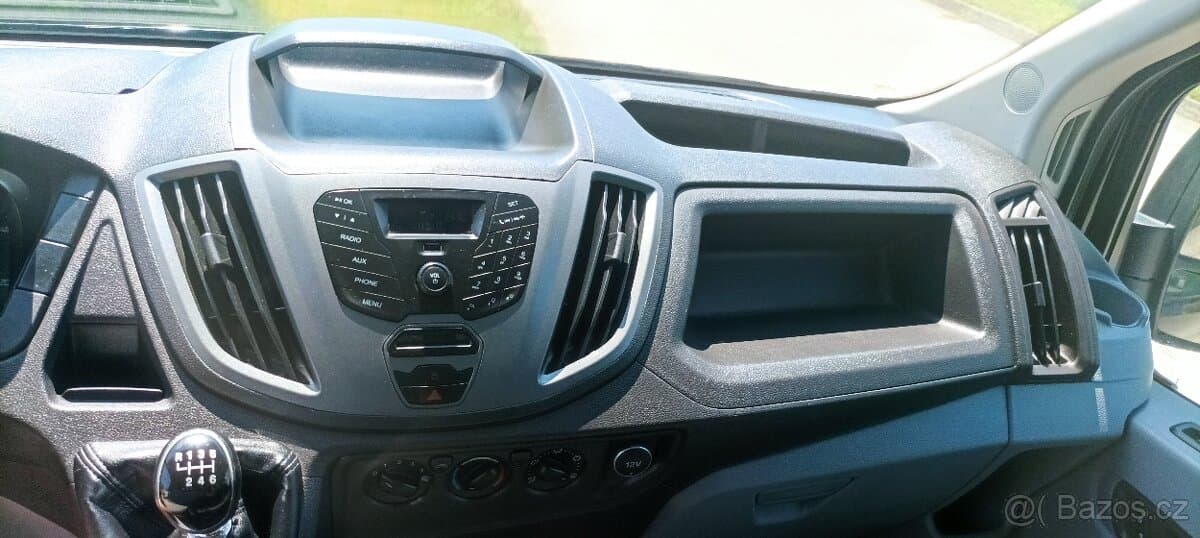 2016 Ford TRANSIT - 16