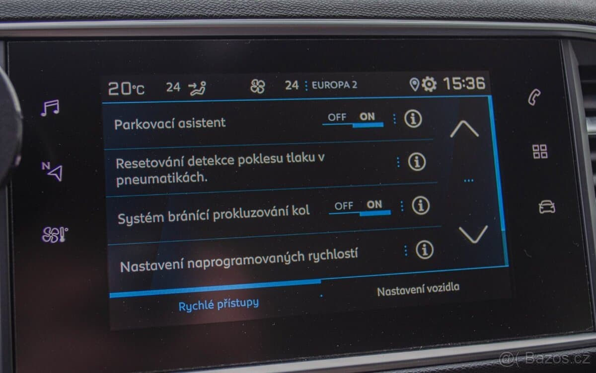 2020 Peugeot 308 - 16