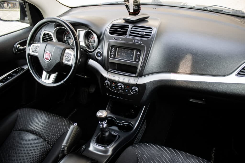 2011 Fiat FREEMONT - 16