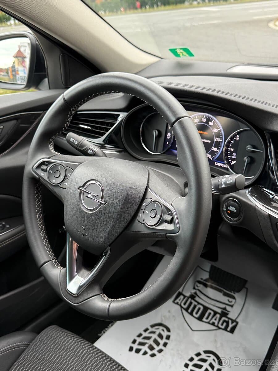 2021 Opel INSIGNIA - 16