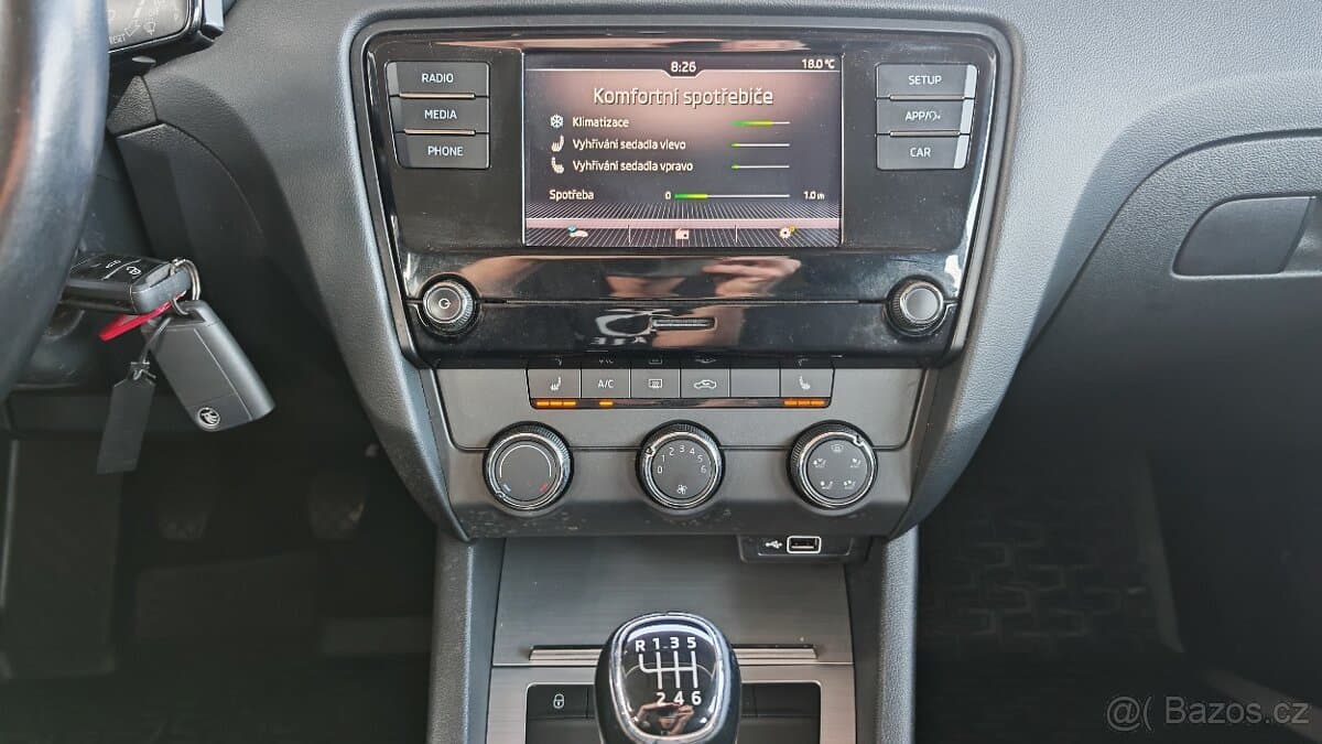 2018 Škoda OCTAVIA - 16