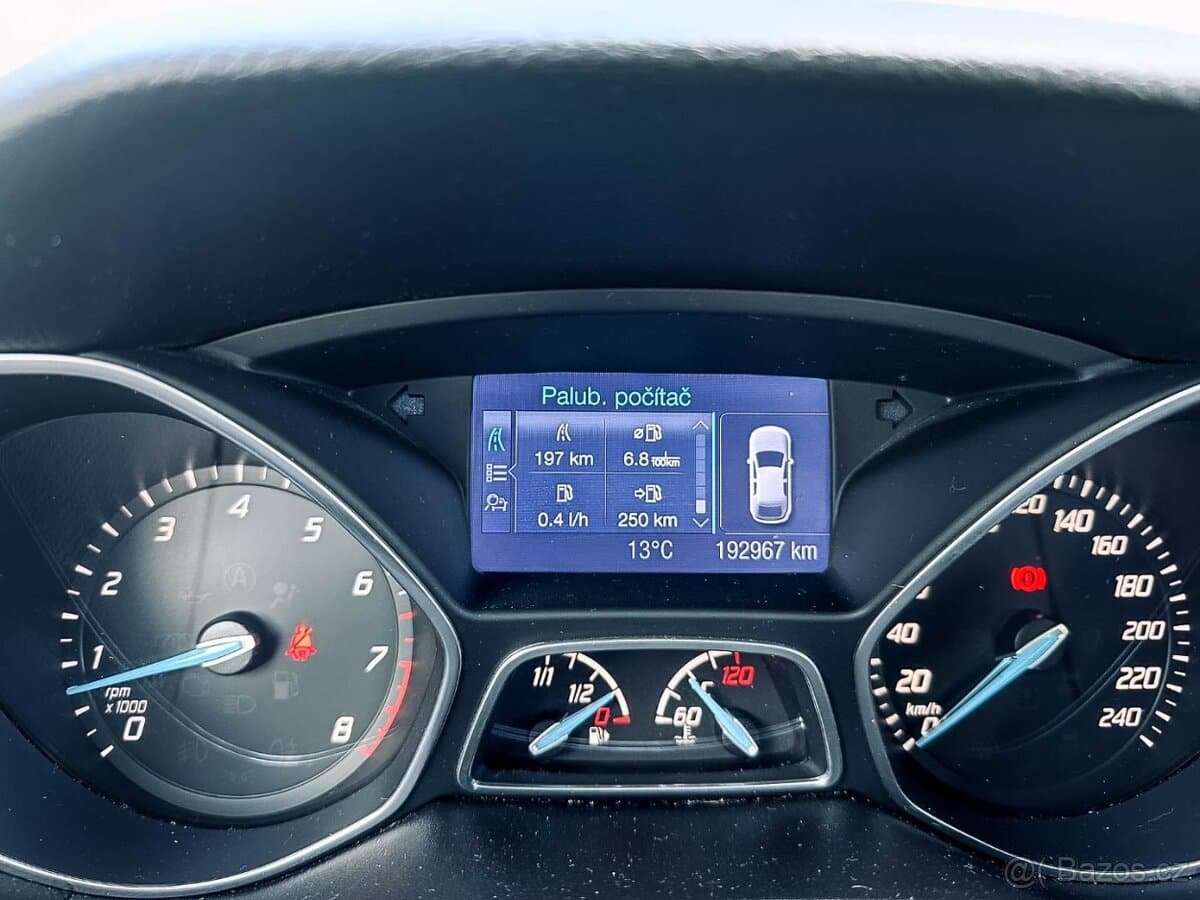 2013 Ford FOCUS - 16