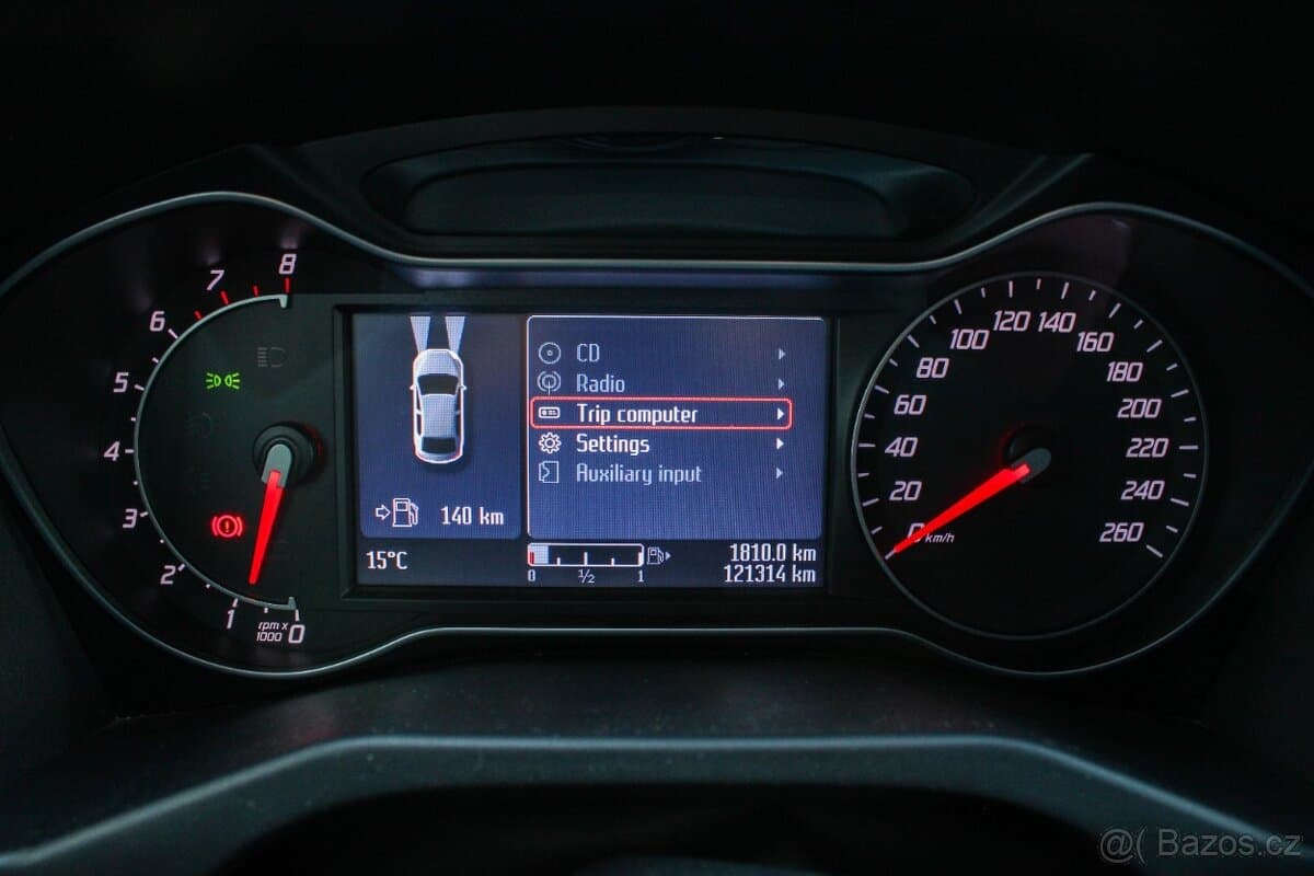 2011 Ford MONDEO - 16