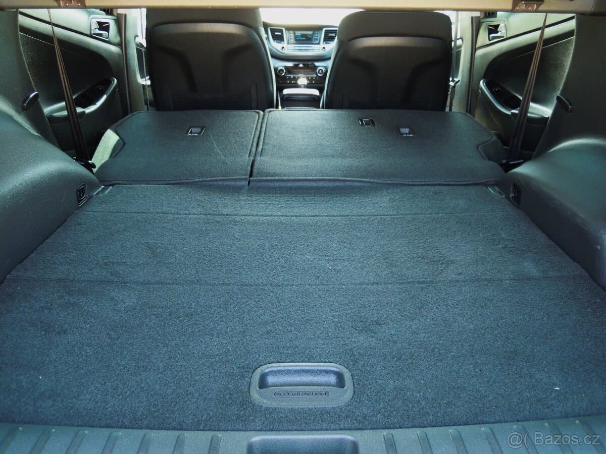2016 Hyundai TUCSON - 16