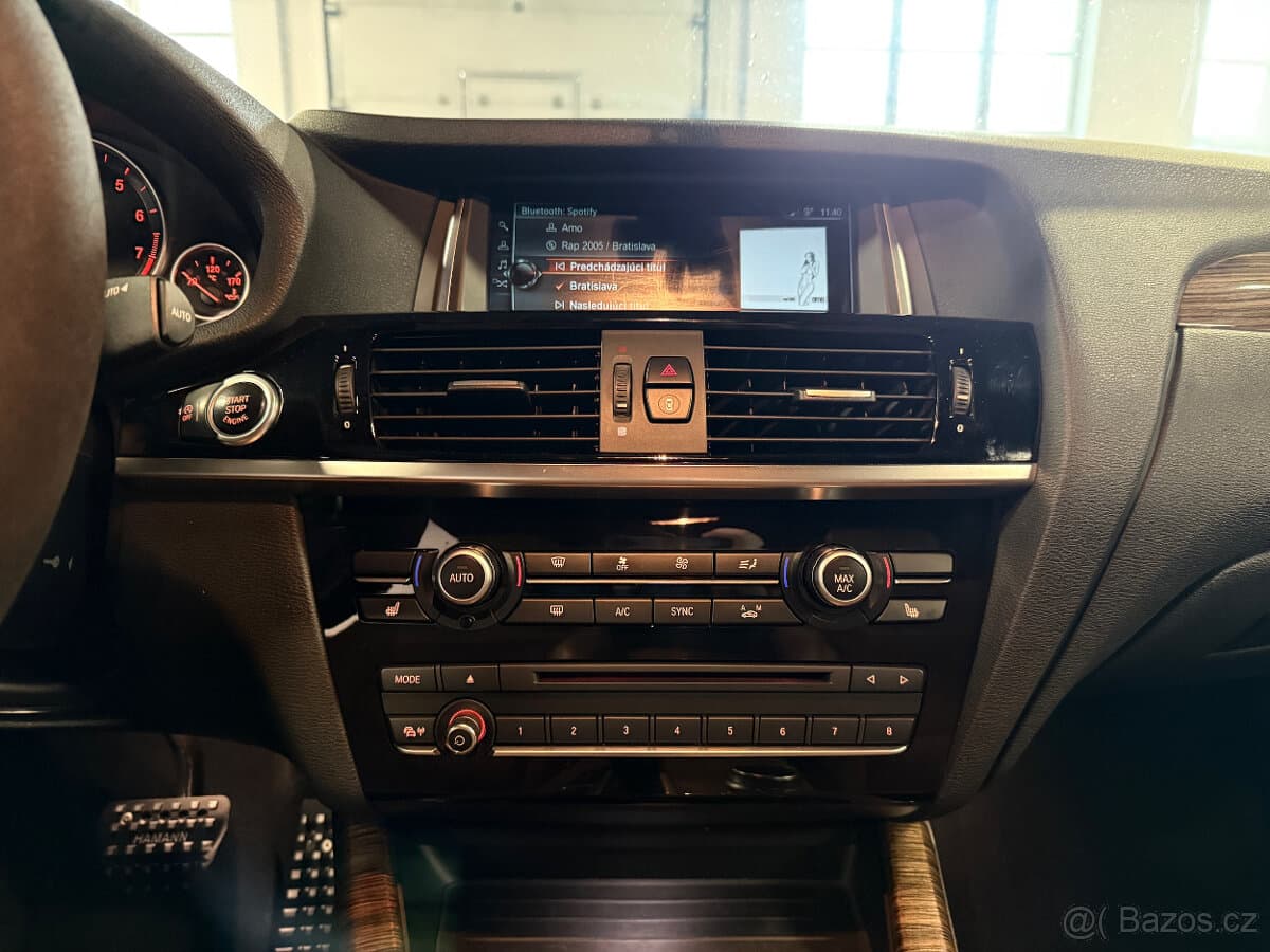 2017 BMW X4 - 16