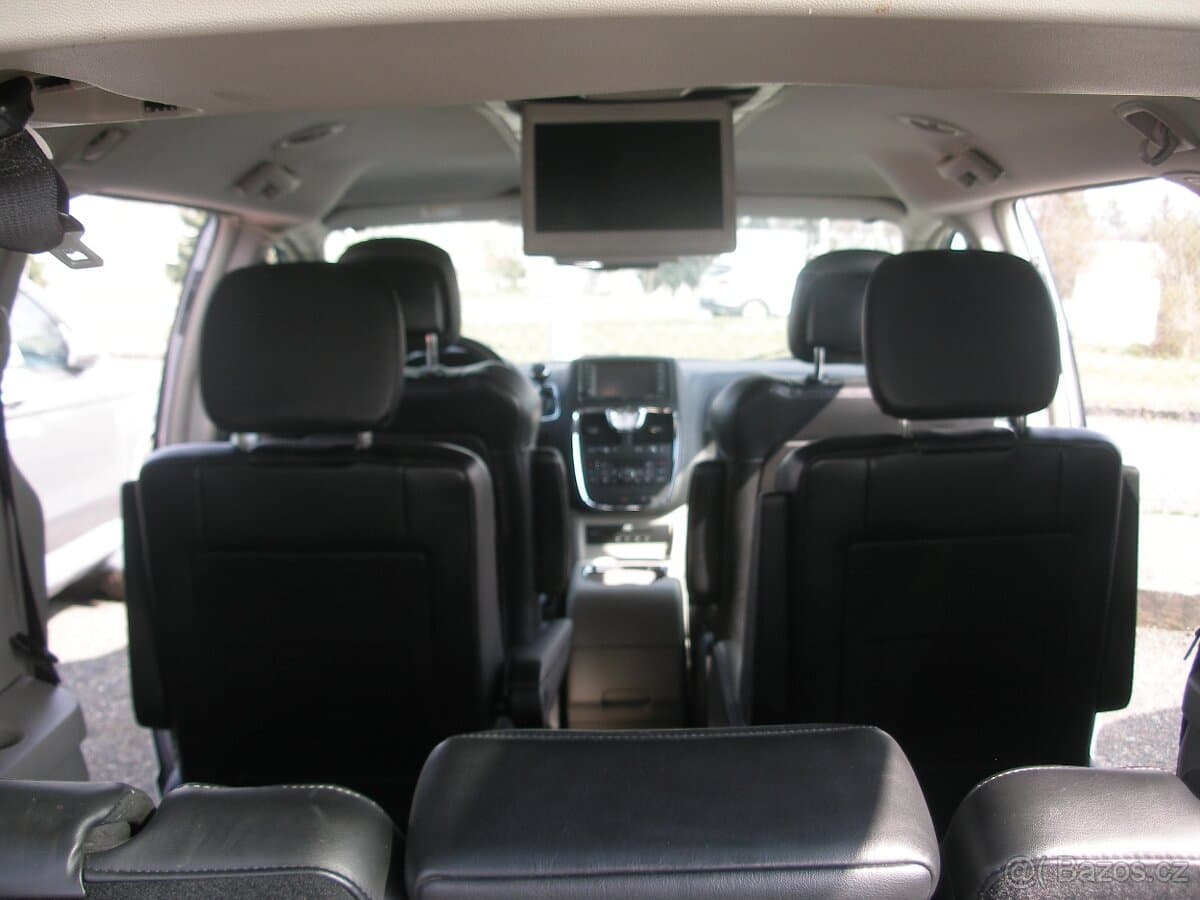 Lancia VOYAGER - 16