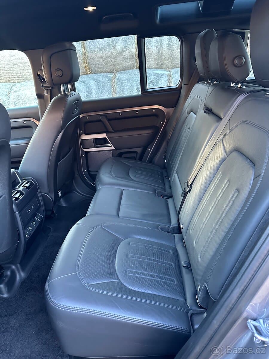 2021 Land Rover DEFENDER - 16