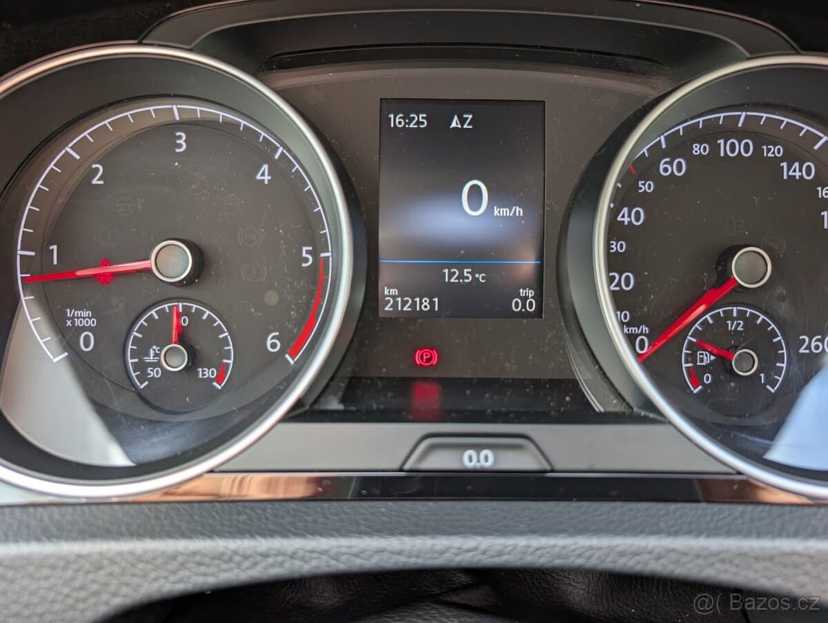 2020 Volkswagen GOLF - 16