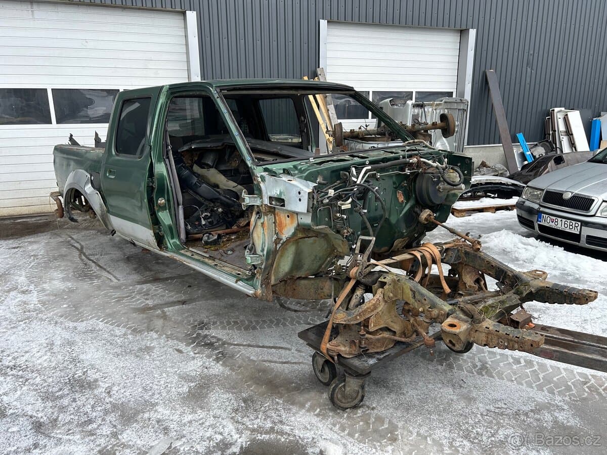 Nissan PATHFINDER - 16