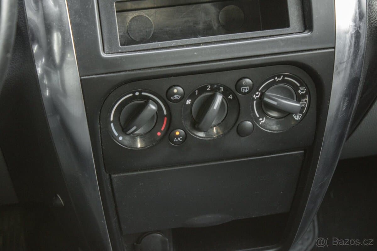 2011 Suzuki SX4 - 16