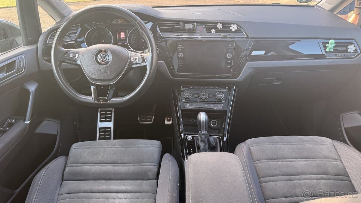 2019 Volkswagen TOURAN - 16