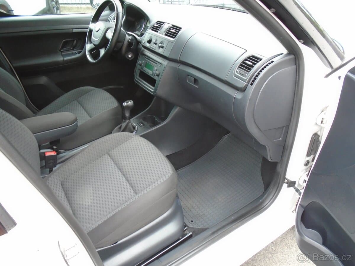 2013 Škoda ROOMSTER - 16