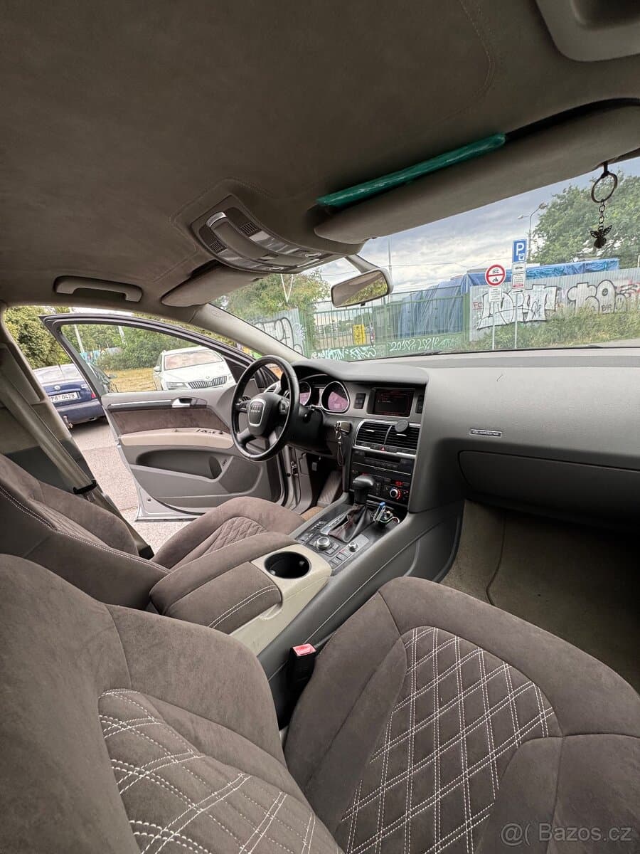2006 Audi Q7 - 16