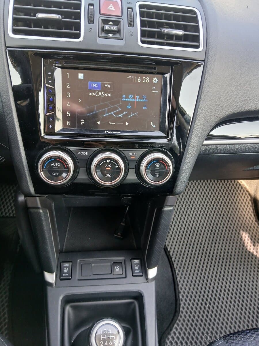 2017 Subaru FORESTER - 16