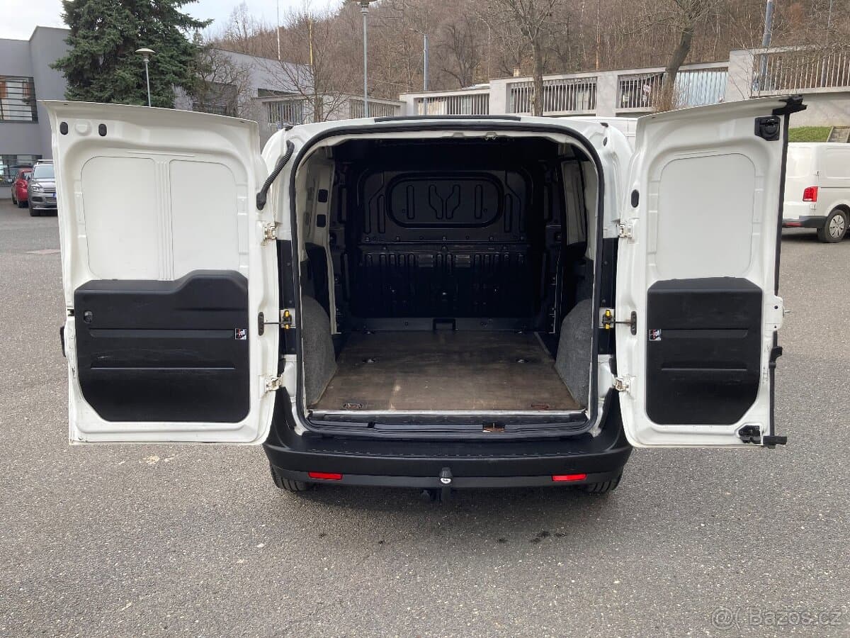 2014 Opel COMBO - 16