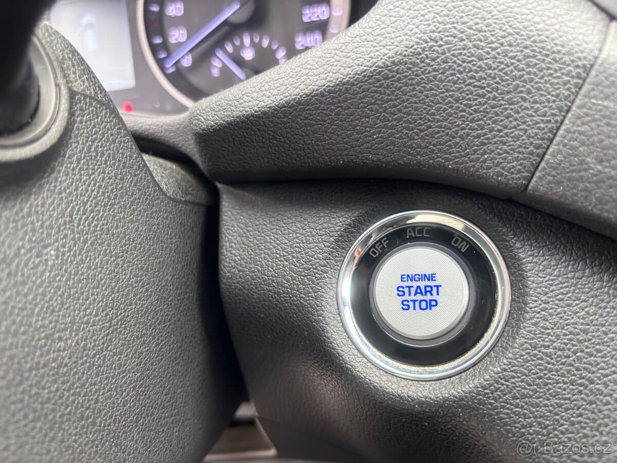 2017 Hyundai TUCSON - 16