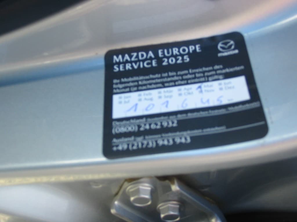 2017 Mazda 2 - 16