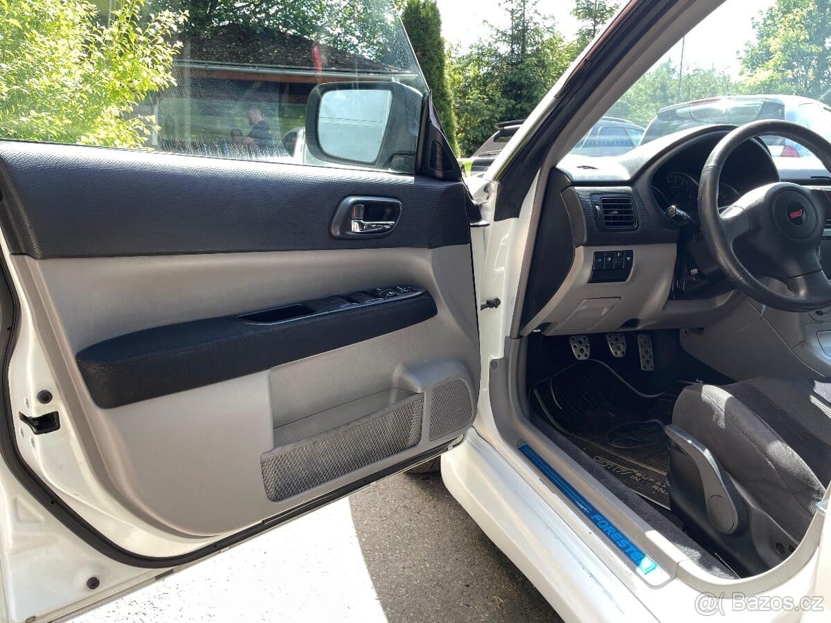 2006 Subaru FORESTER - 16