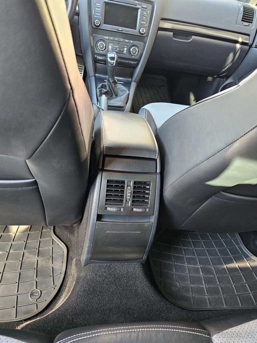 2013 Škoda OCTAVIA - 16