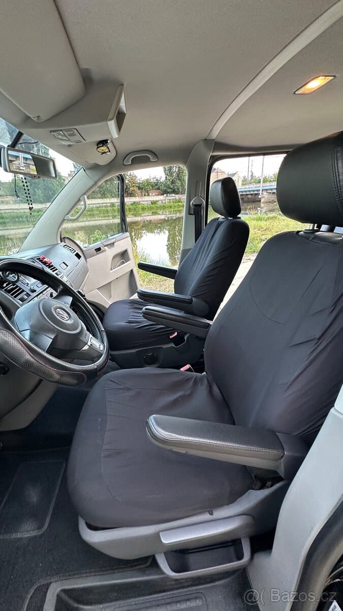2011 Volkswagen TRANSPORTER - 16