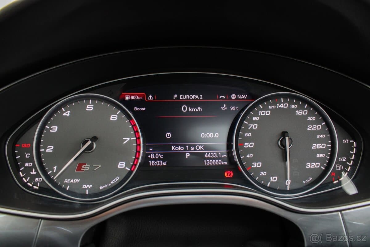 2016 Audi S7 - 16