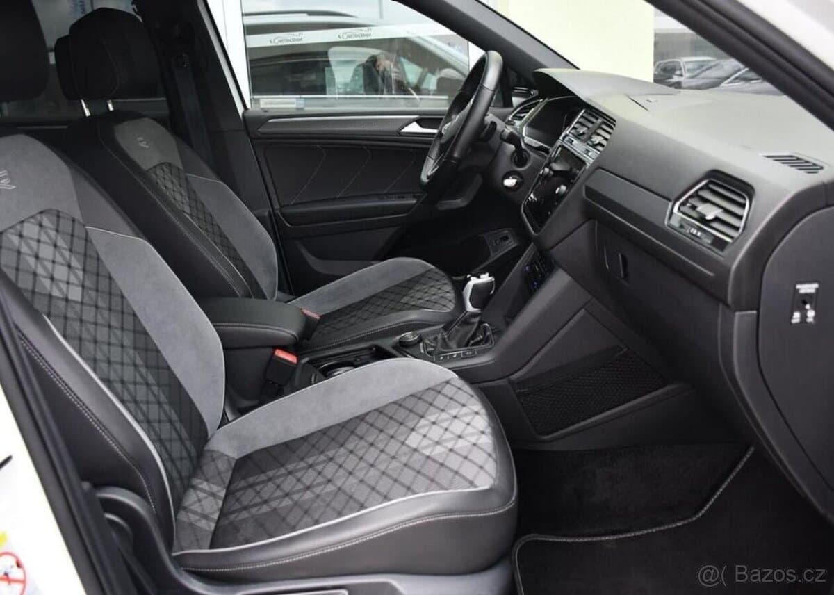 2023 Volkswagen TIGUAN - 16