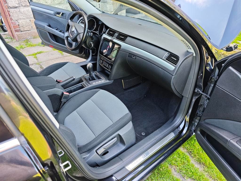 2009 Škoda SUPERB - 16