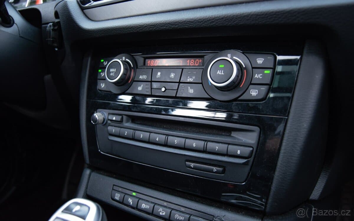 2014 BMW X1 - 16