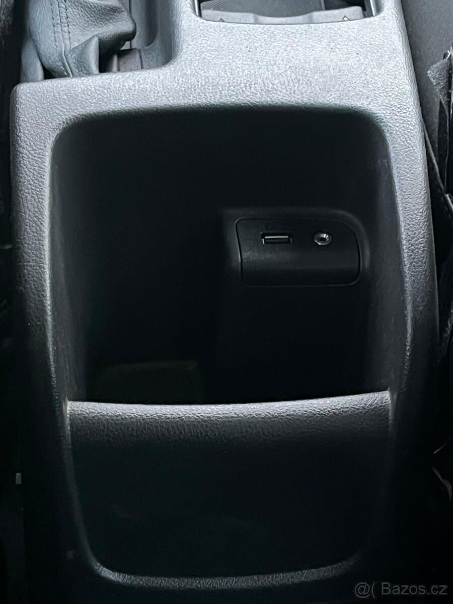 2015 Ford FOCUS - 16