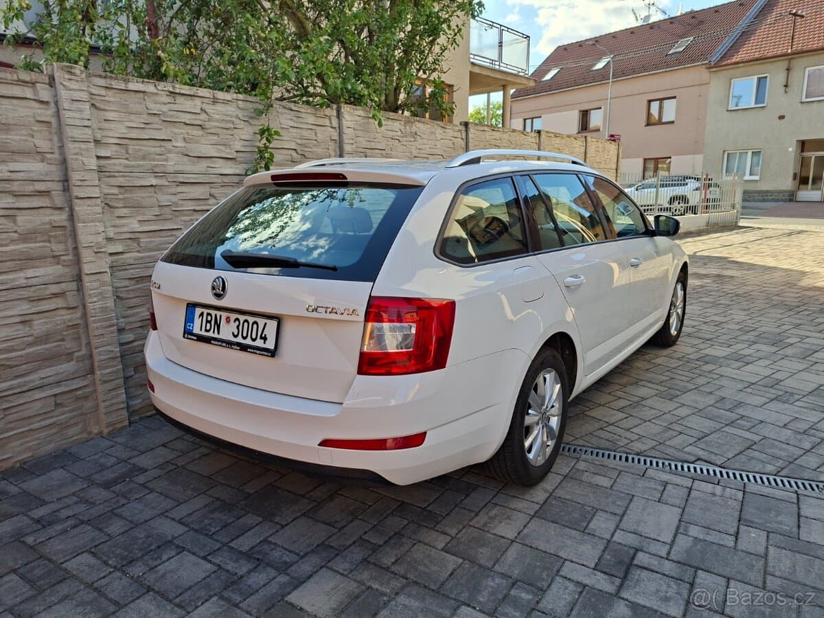 2015 Škoda OCTAVIA - 16