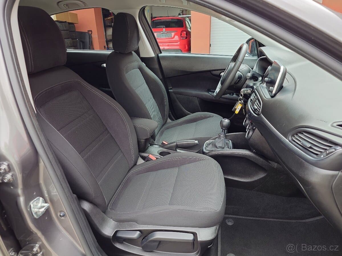 2016 Fiat TIPO - 16