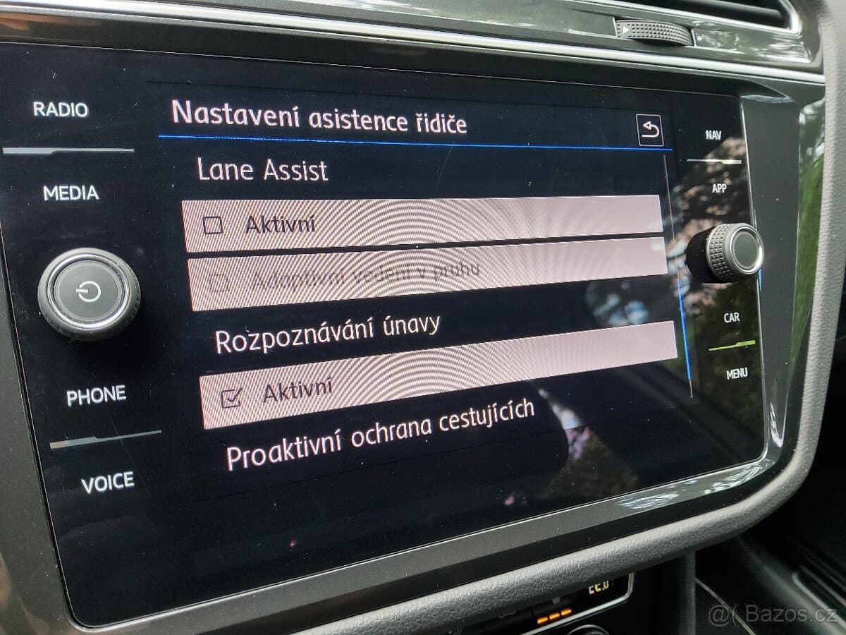 2019 Volkswagen TIGUAN - 16