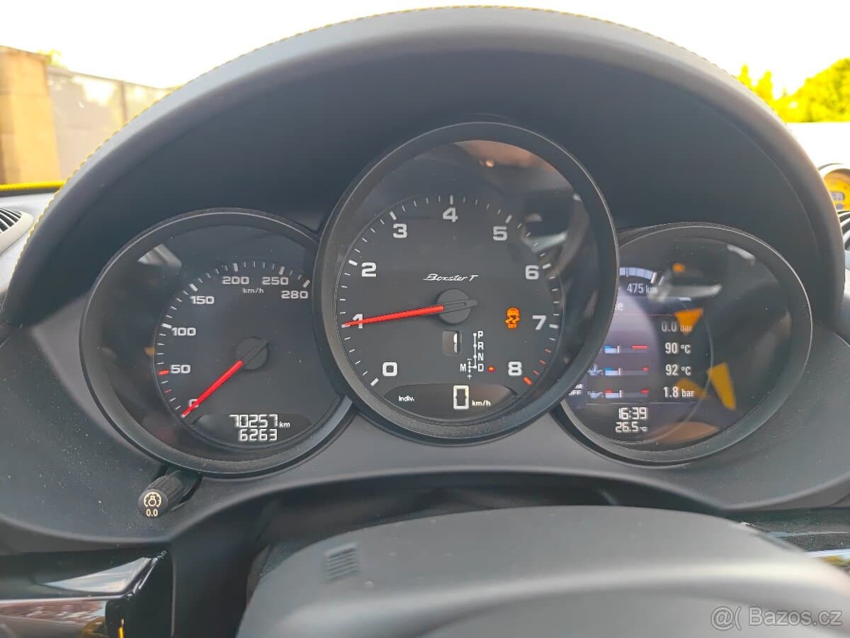 Porsche 718 - 16