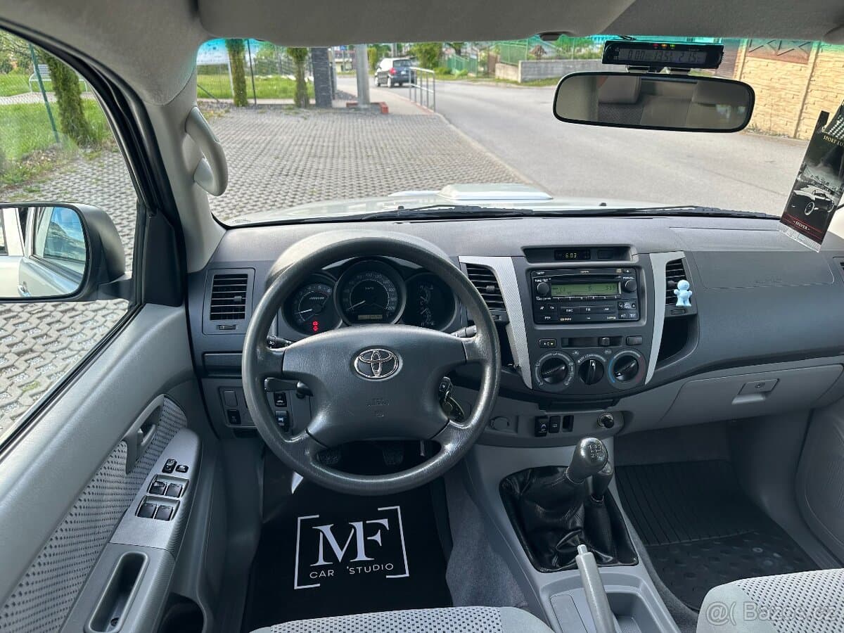 2007 Toyota HILUX - 17