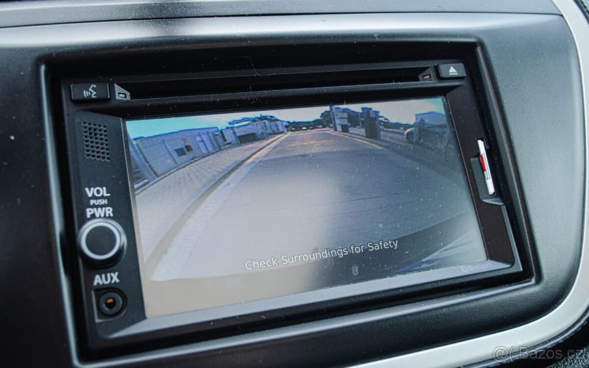 2013 Suzuki S-CROSS - 17