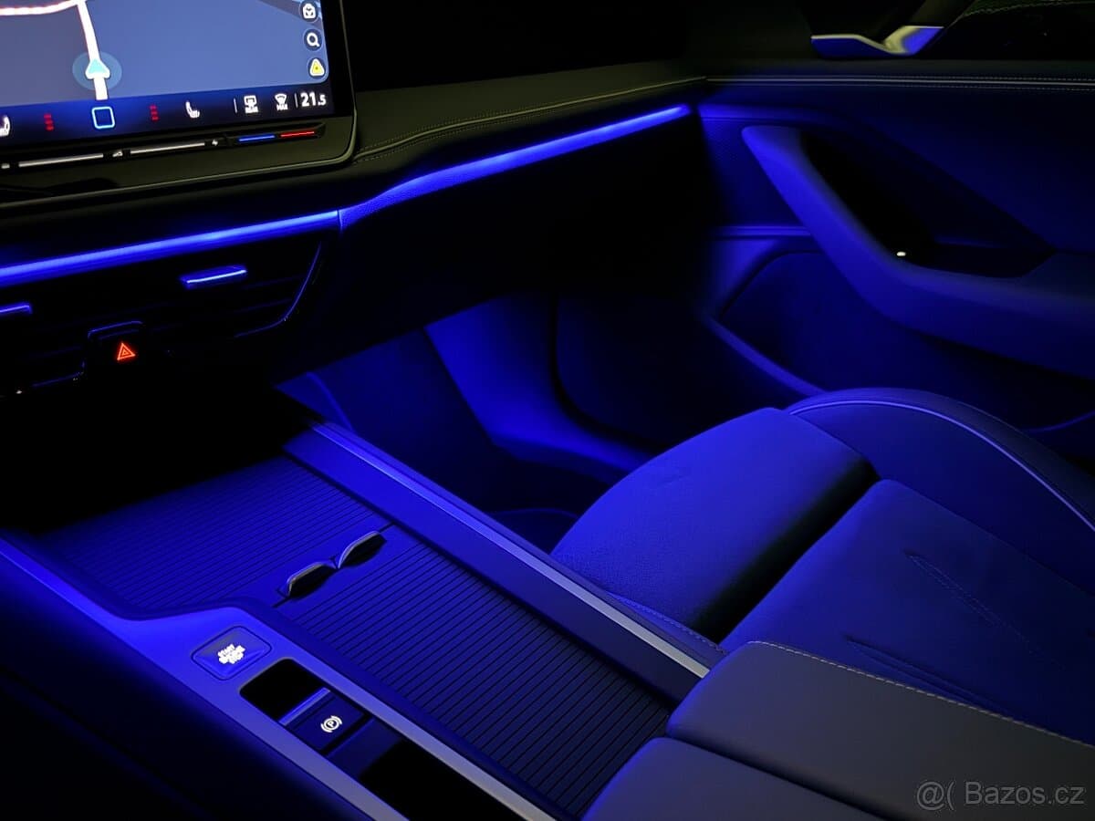 2024 Volkswagen PASSAT - 17