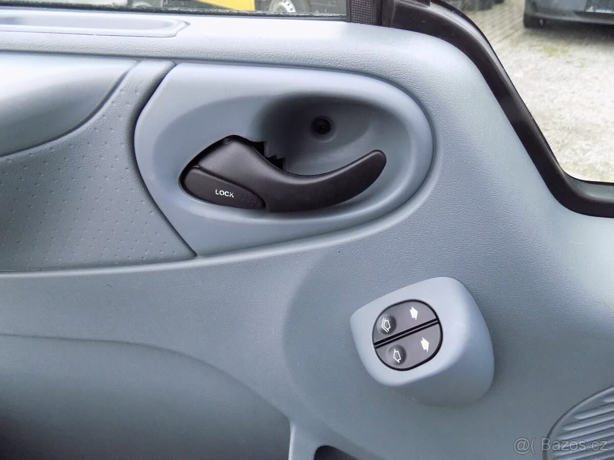 2012 Ford TRANSIT - 17