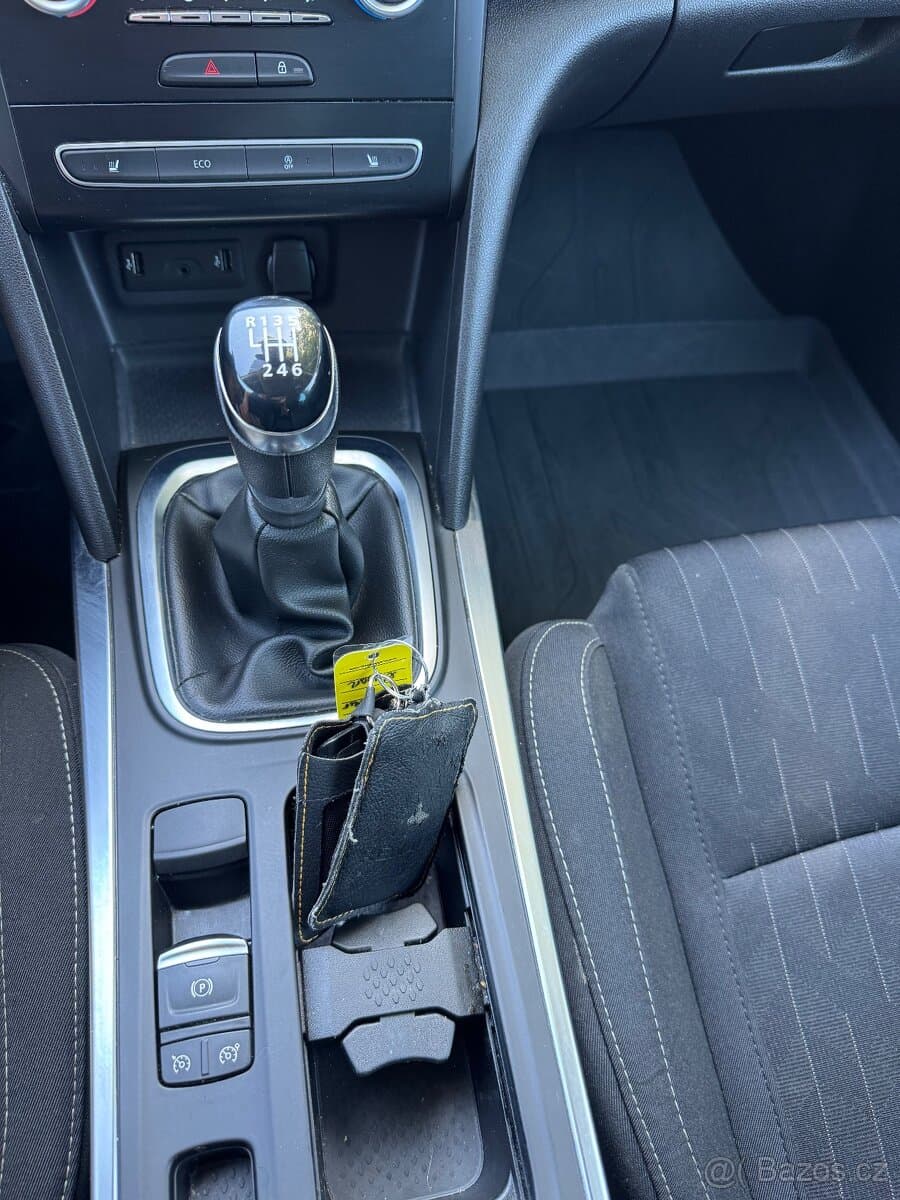 2019 Renault MEGANE - 17