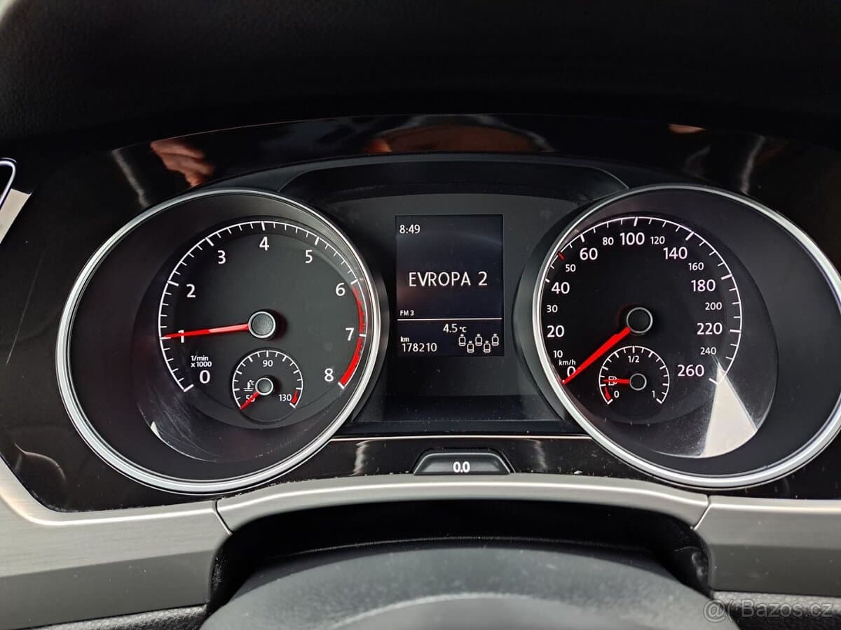 2019 Volkswagen TOURAN - 17