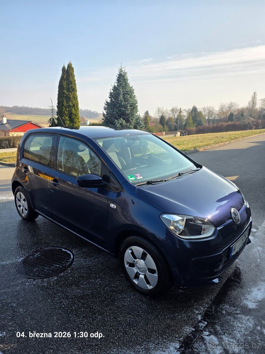 2013 Volkswagen UP! - 17