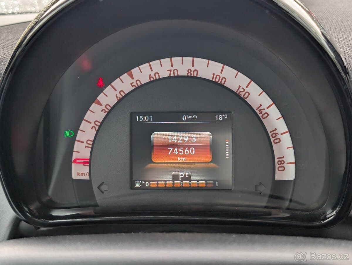 2016 Smart FORTWO - 17