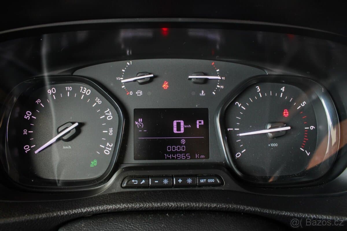 2021 Toyota PROACE - 17