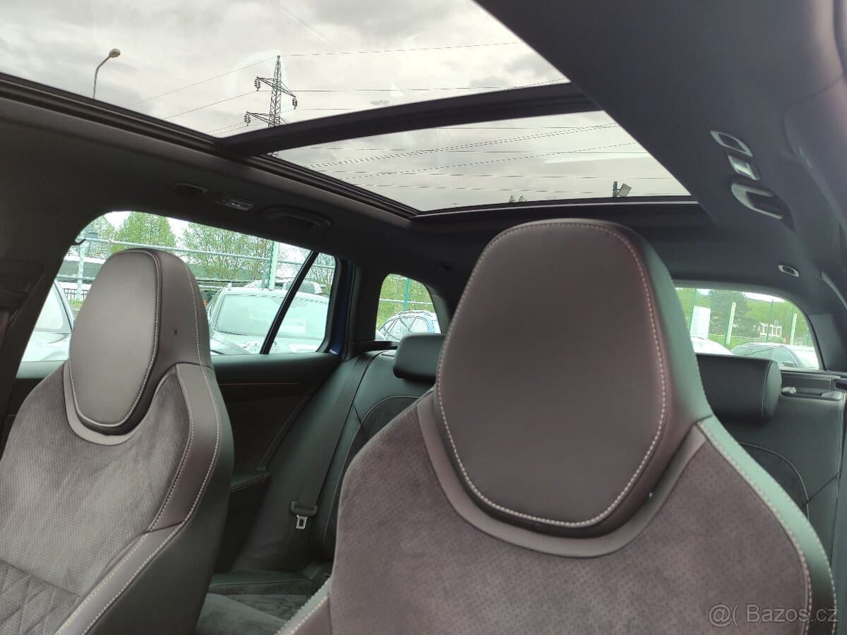 2020 Škoda SUPERB - 17