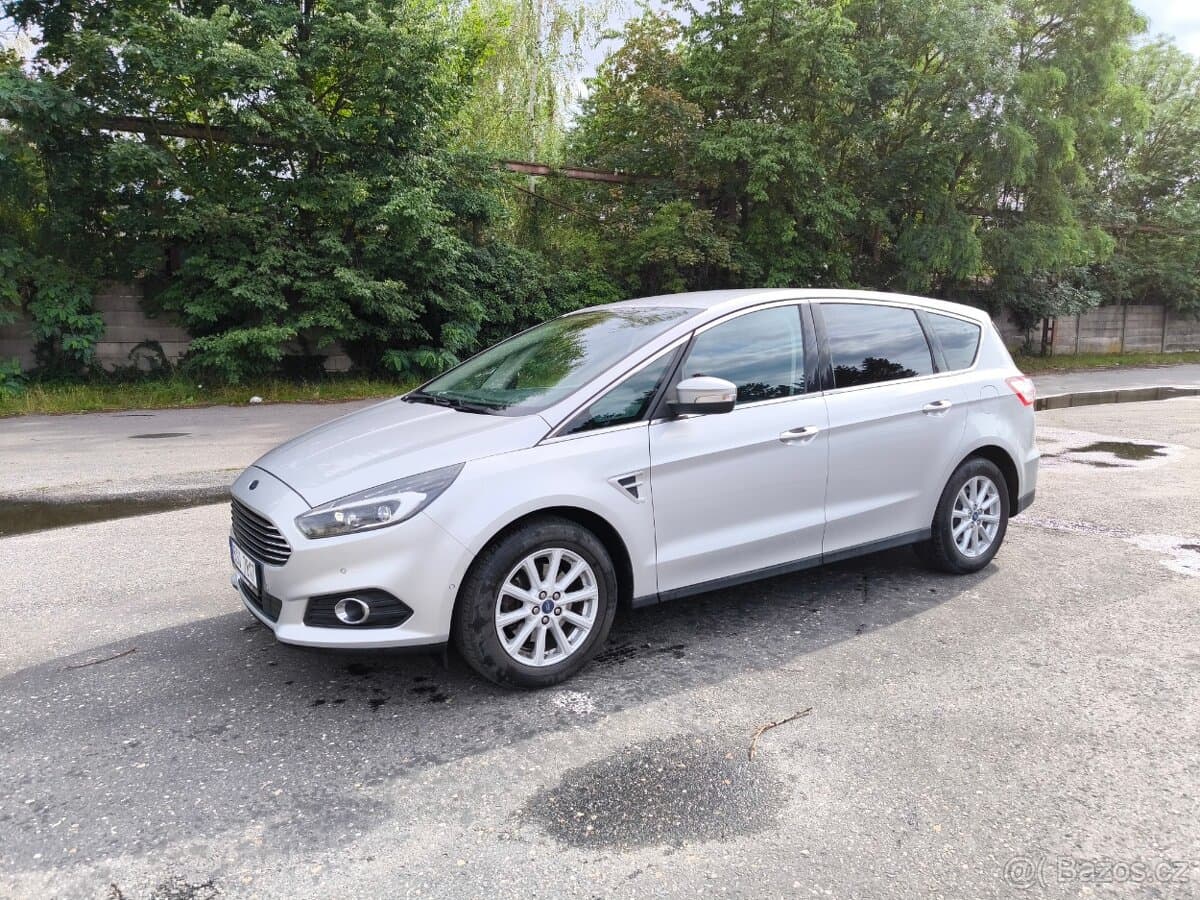 2018 Ford S-MAX - 17